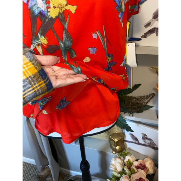 CeCe NWT $79 size Small Island Oasis Color 691 Fiery Red Lined Cap Sleeve Blouse - Picture 5 of 11